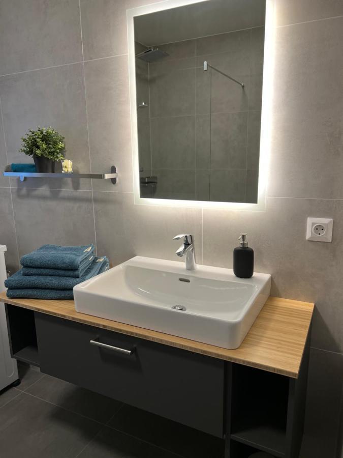 Ferienwohnung Mit Seeblick - Ossiacher See Gerlitzen Sattendorf Luaran gambar